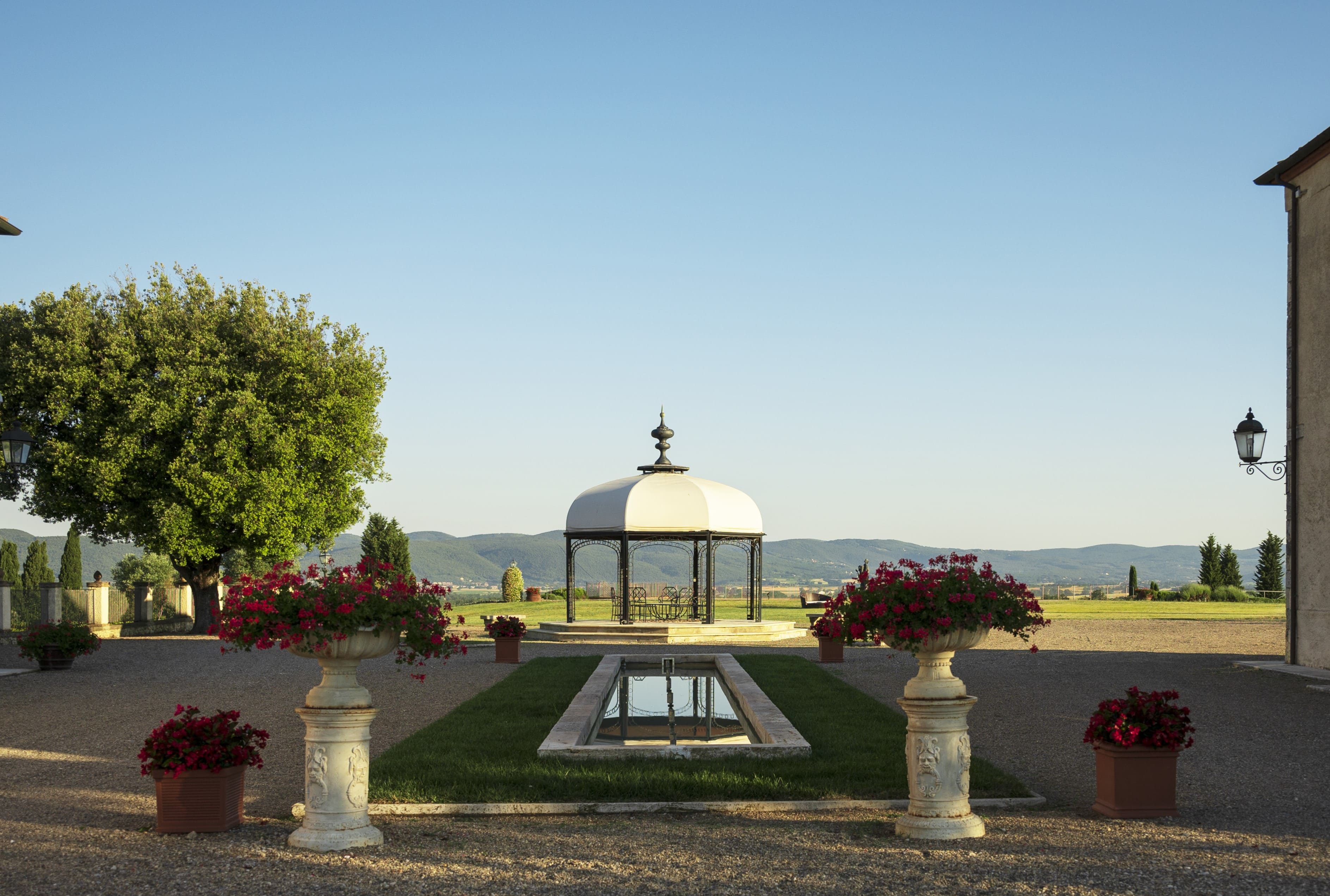 La Bagnaia Golf Resort -Terrace and Patio
